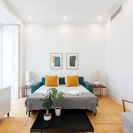 Modern In The Heart Of Chiado * Lizbona