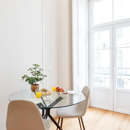 Modern In The Heart Of Chiado Lisbon